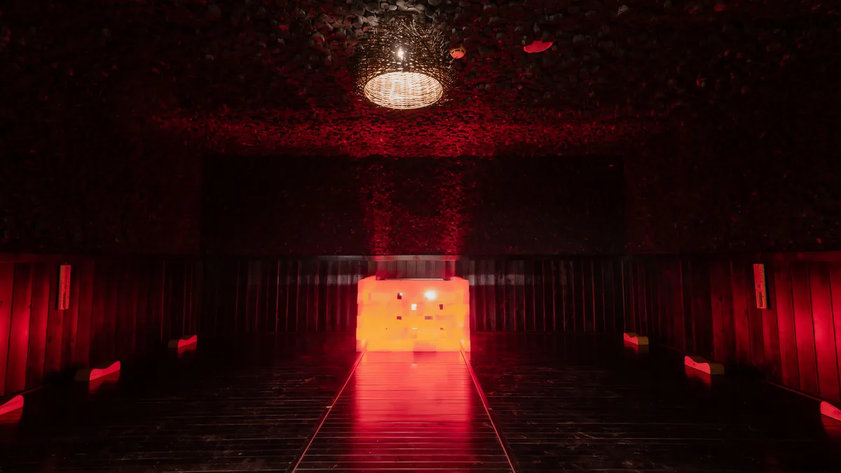 Phòng nhiệt tối tại AMARE Times City trong phần hướng dẫn hạ nhiệt
