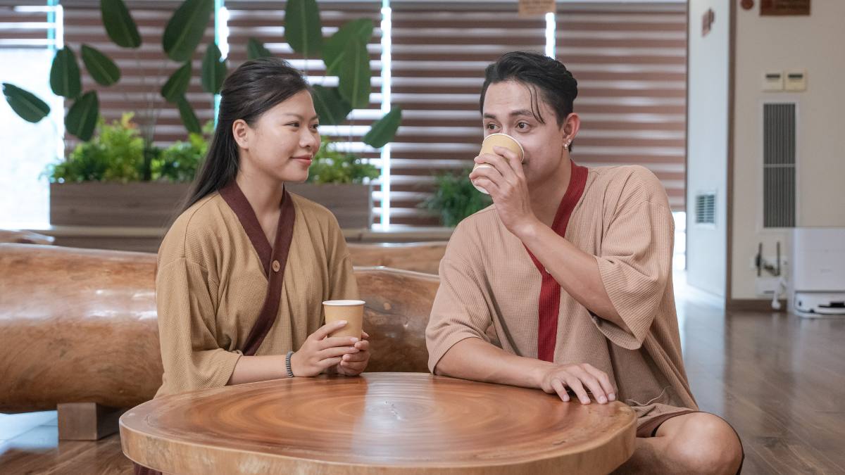 Nghỉ ngơi bù nước sau khi tắm Onsen tại AMARE