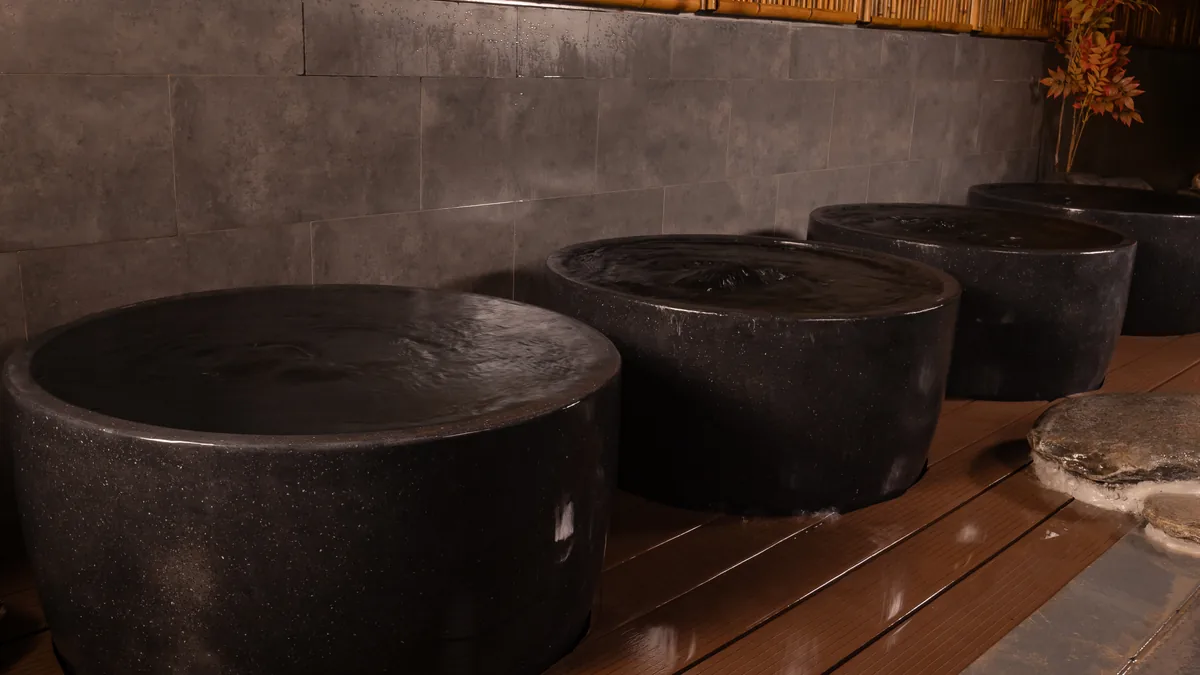 Khu chuẩn bị Onsen AMARE cho bước tắm tráng trước Mizuburo